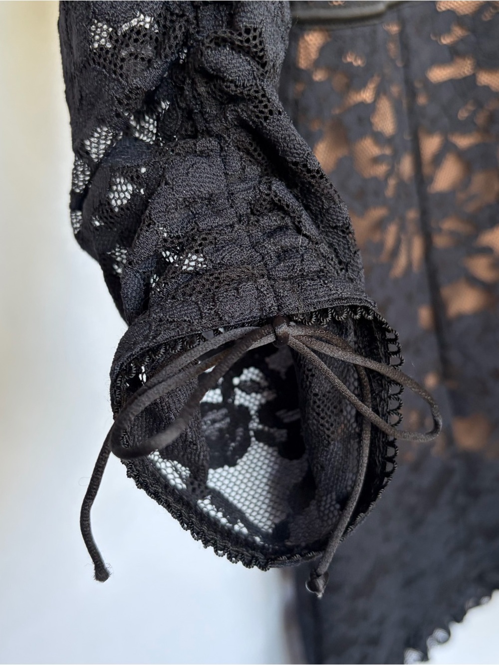 For Love & Lemons Violetta Lace Mini Dress Sz M NWT Lace Bodycon Corset Romantic - Picture 11 of 16